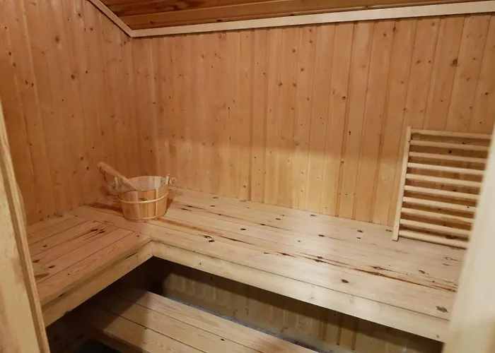 Hillhouse - Mit Sauna 度假居 埃克斯特塔尔